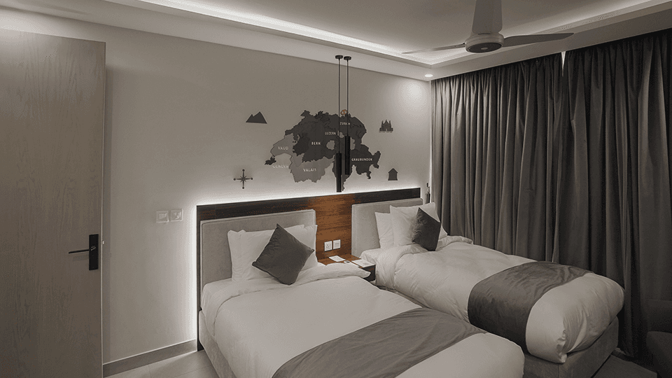 Signature Twin Suite